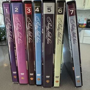 Pretty Little Liars Complete Series DVD Set